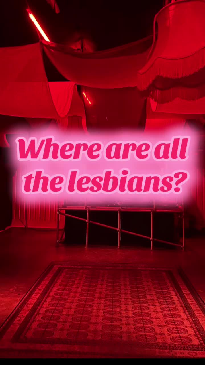 @Lesbian Island🏝️