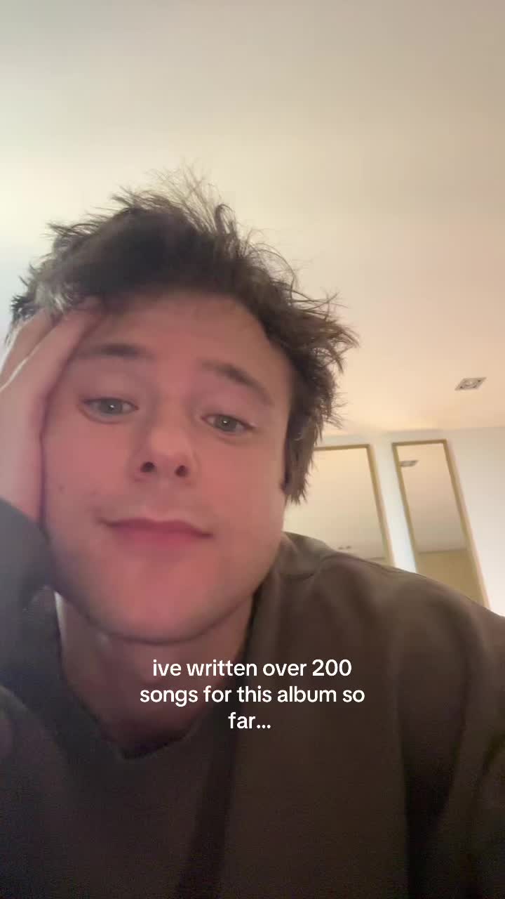 @AlecBenjamin