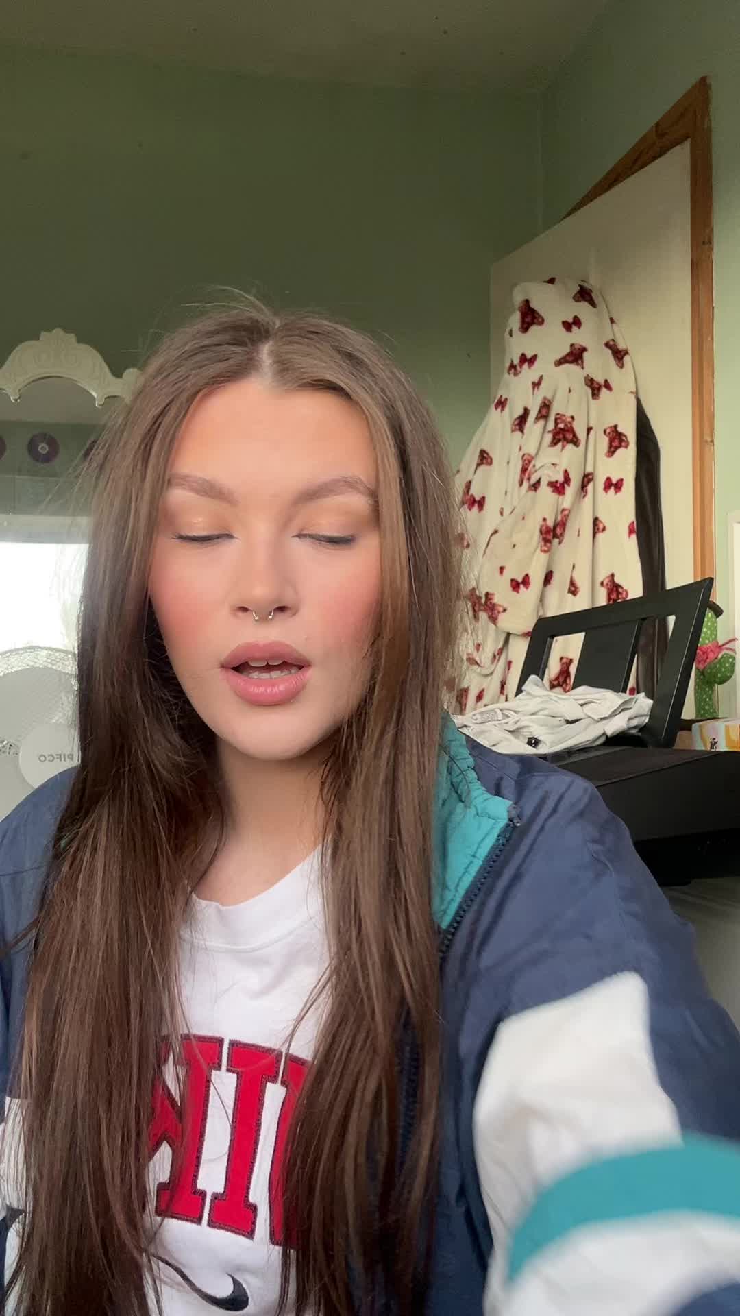 @Lydia <3