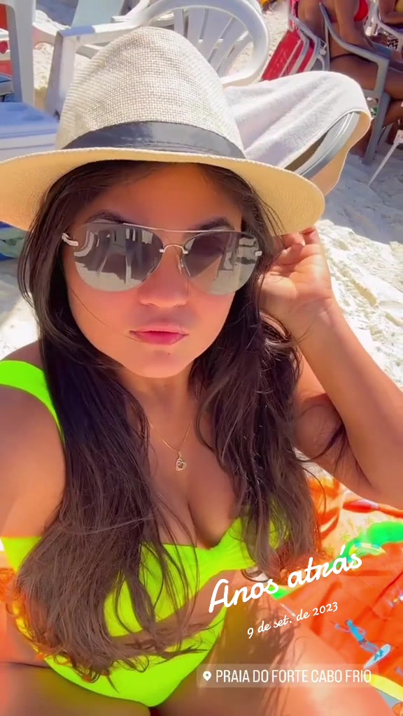 @Helane Araújo