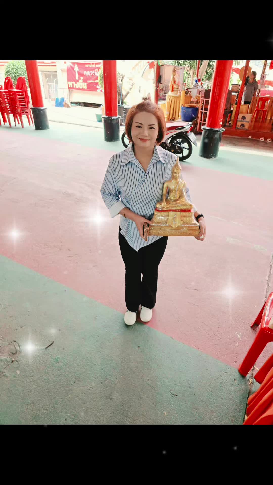 @อาจารย์น้ำฝน ๙๕๖