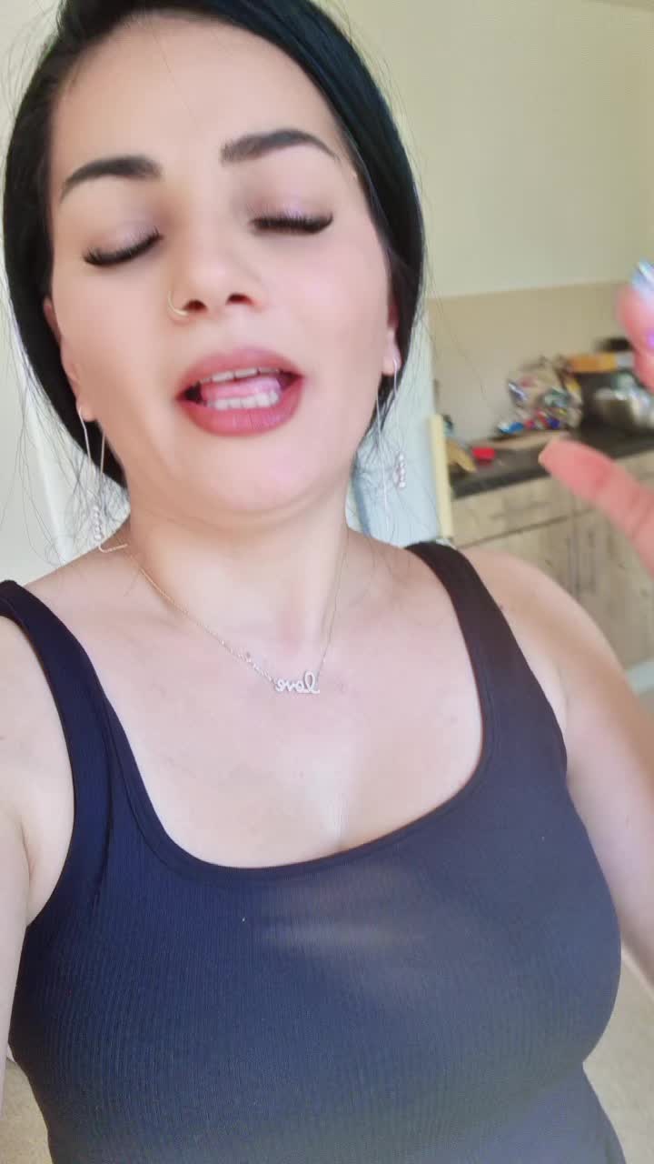 @Lily liliana
