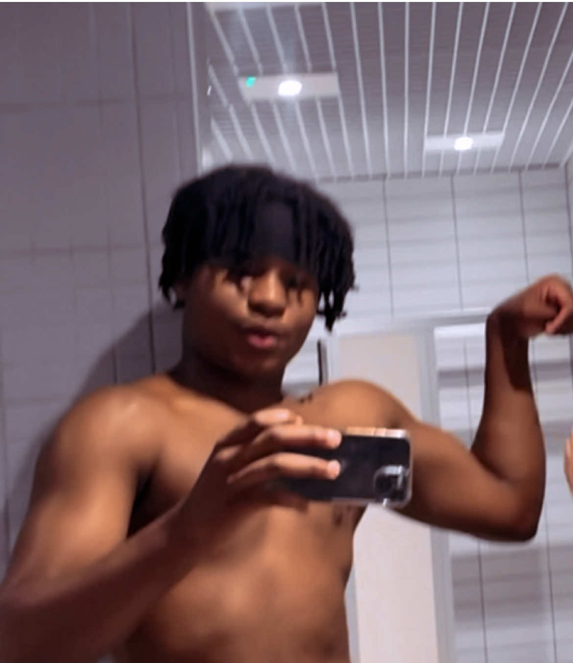 @serialifter