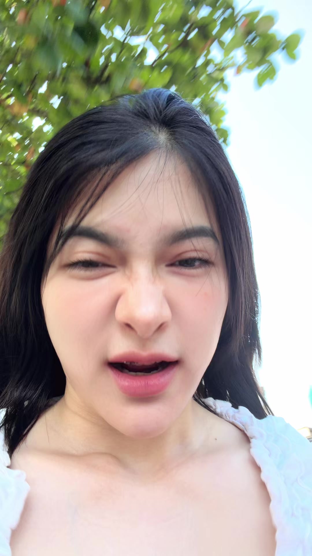 @🐣