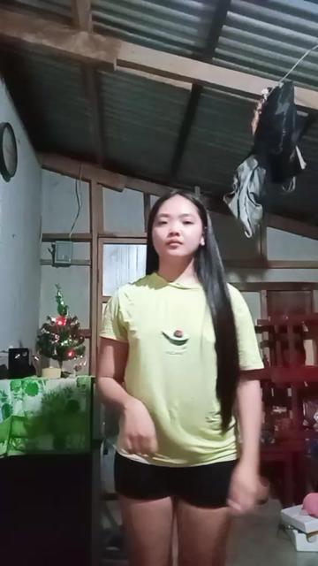 @Simple girl😉