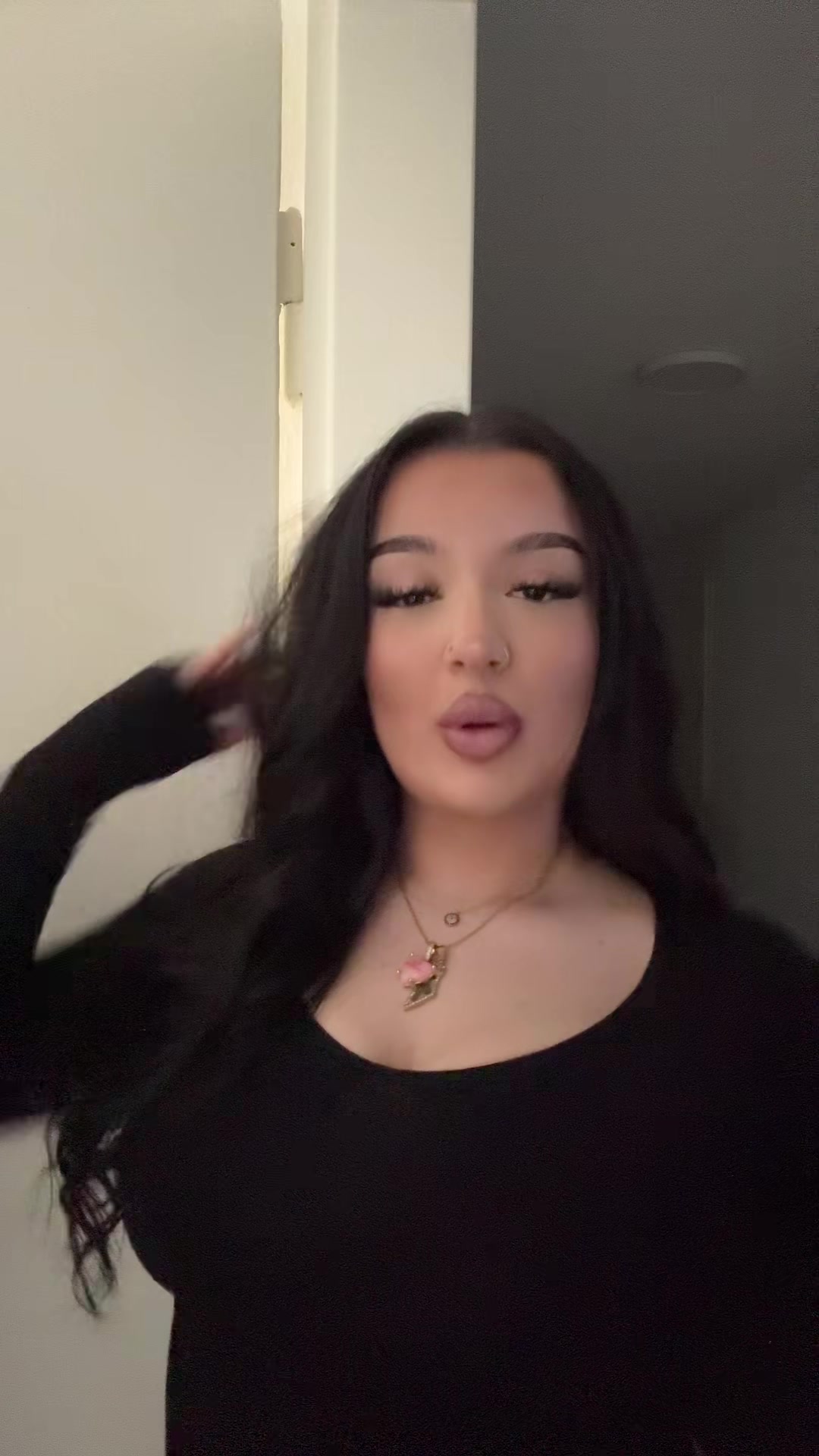 @e
