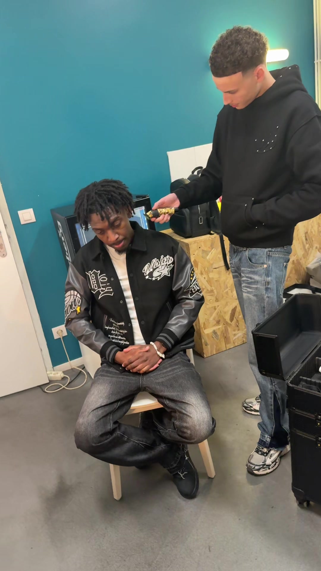 @izoo_cuts