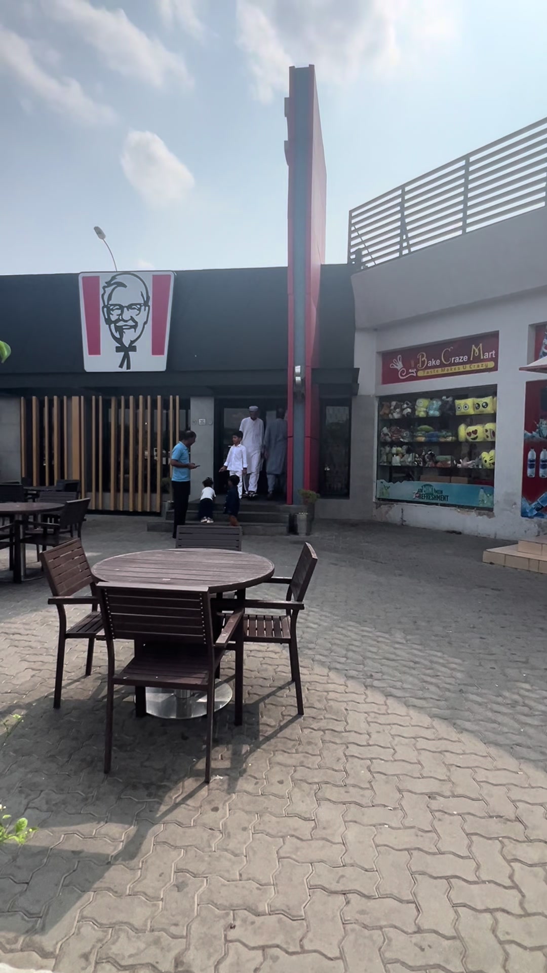 @گران آٹو ڈیکوریشن بریکوٹ سوات