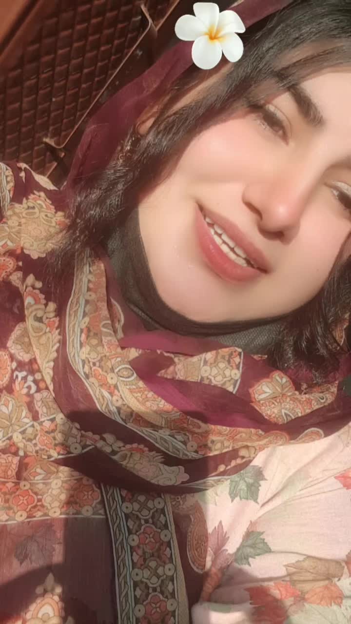 @Iqra🥰