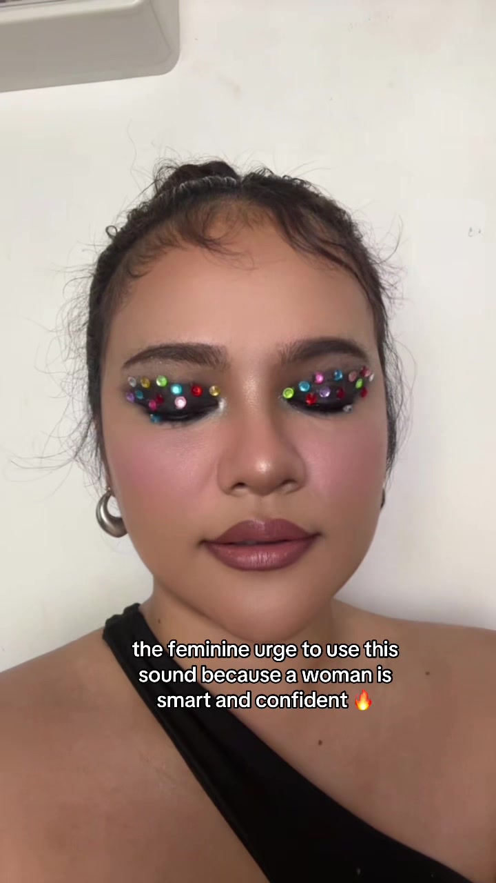 @curlyjels | IG: jelacarpio