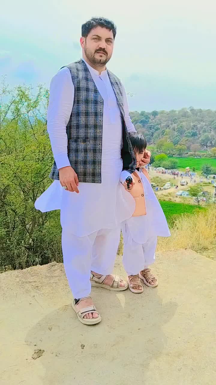 @🇵🇰ANEES KHATTAK🇵🇰