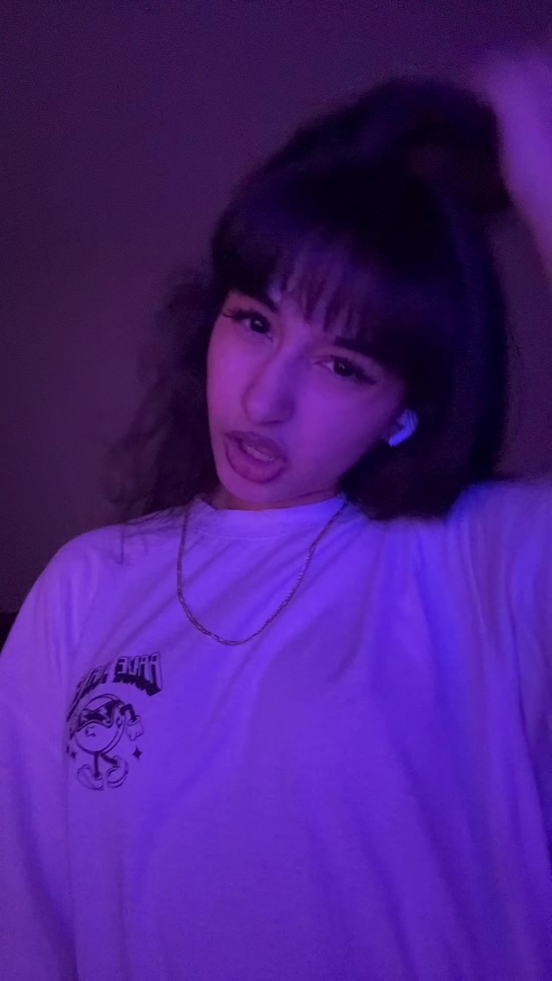 @nessa🦇