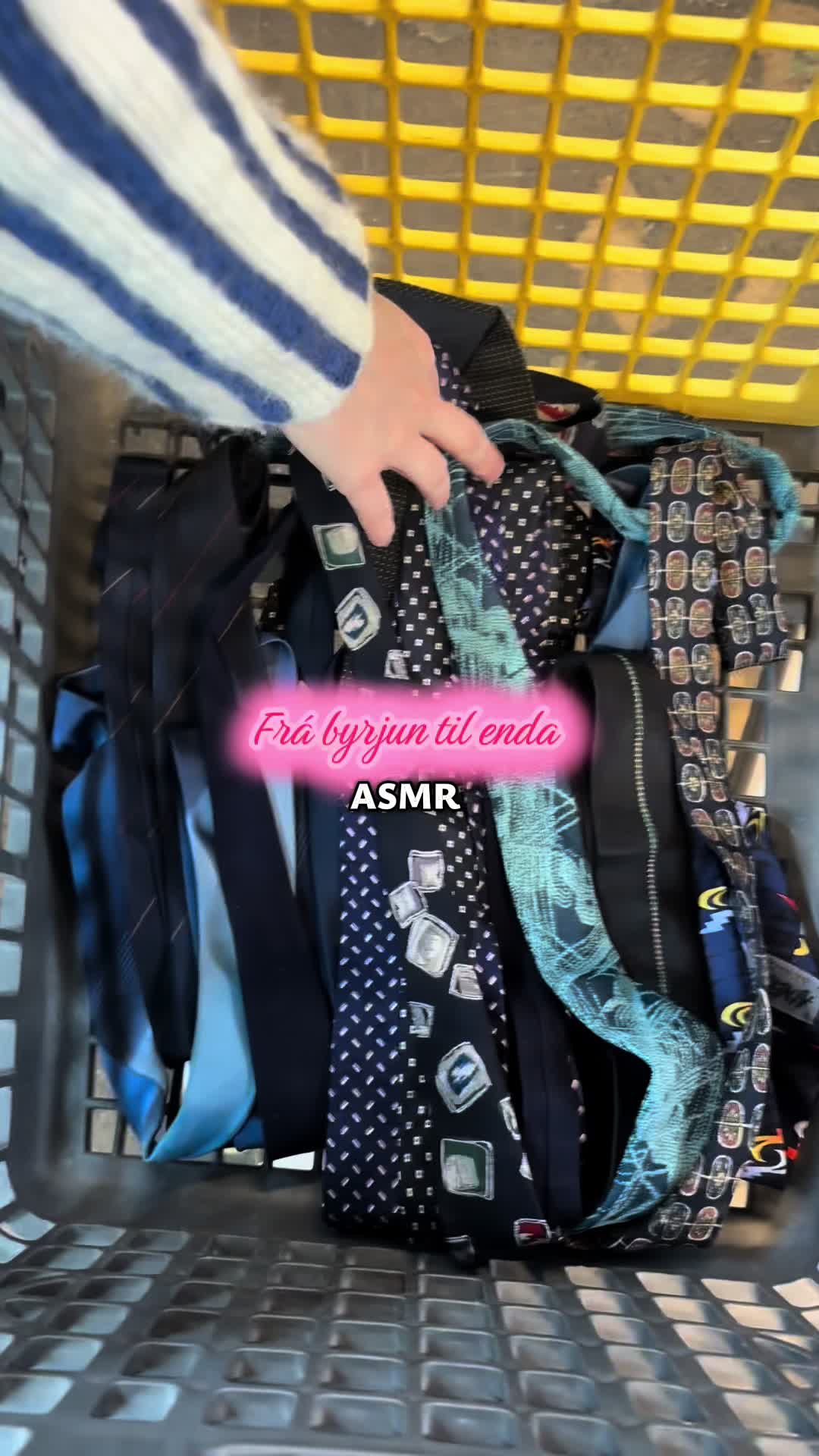 @Fía design