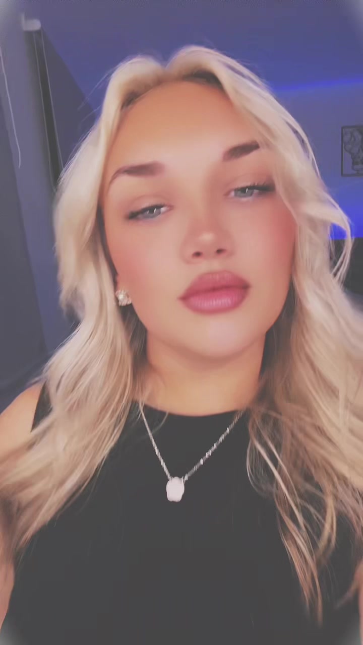@Ren&egrave;e Aitken