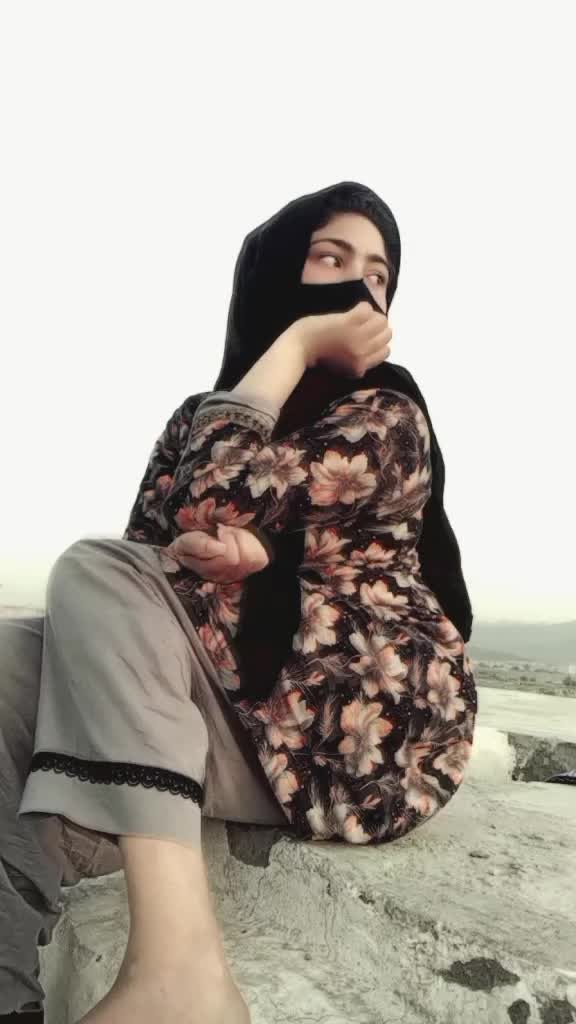 @neelammalik1111