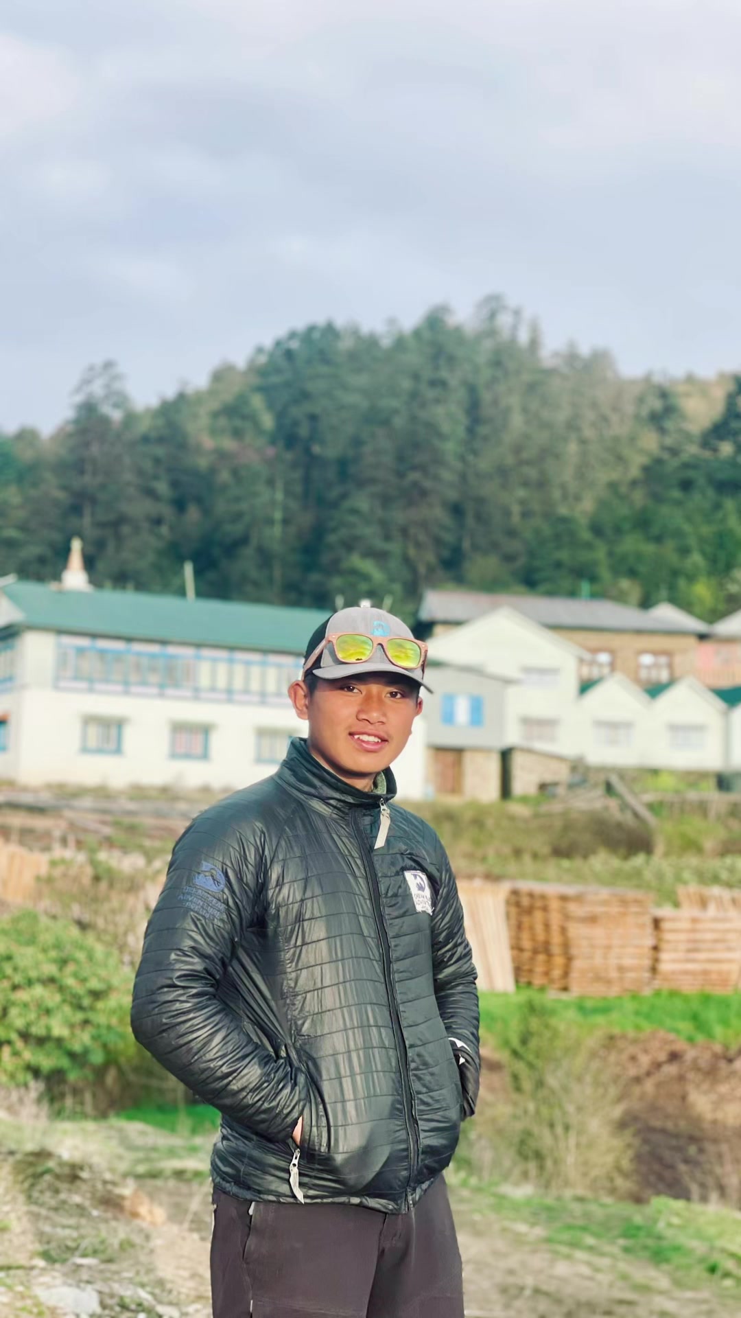 @Magar 🇫🇷❤️🇳🇵