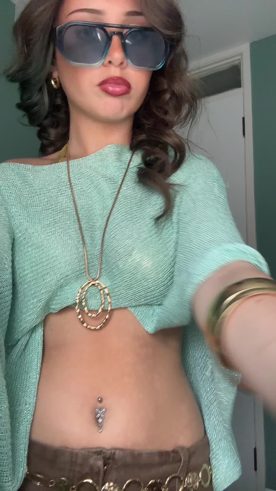 @𝐂𝐨𝐮𝐫𝐭𝐧𝐞𝐲🥥🌸