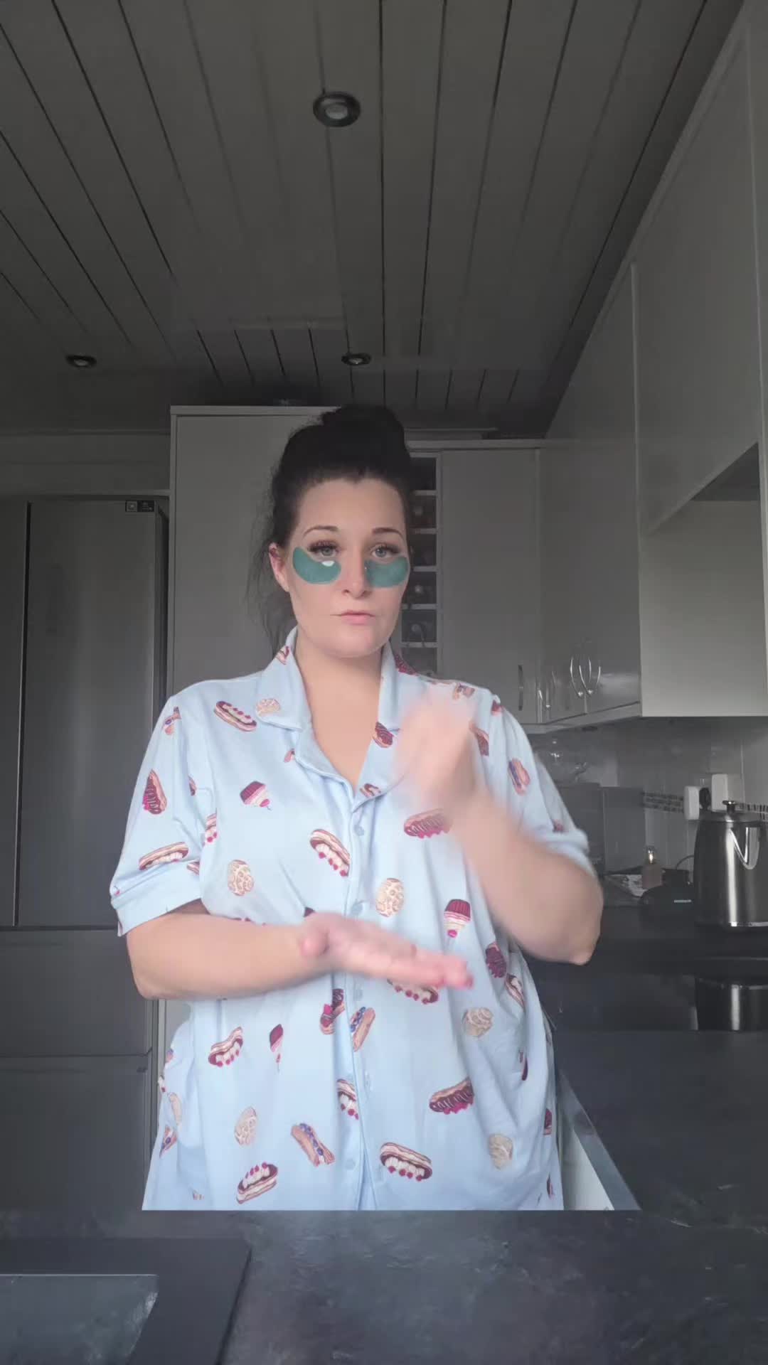 @MaggieBell17