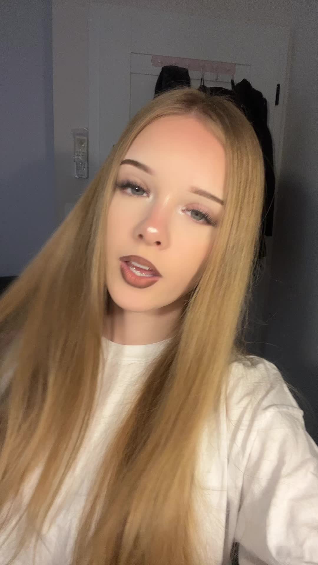 @𝓘𝓰𝓾𝓼𝓲𝓪 💕