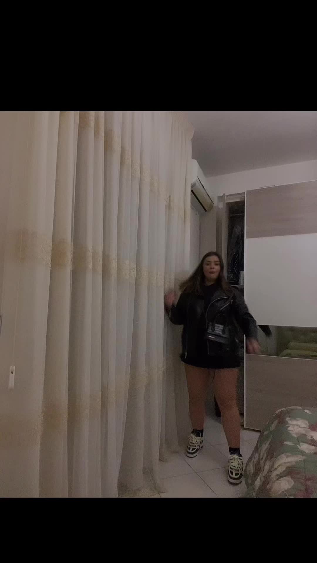 @7