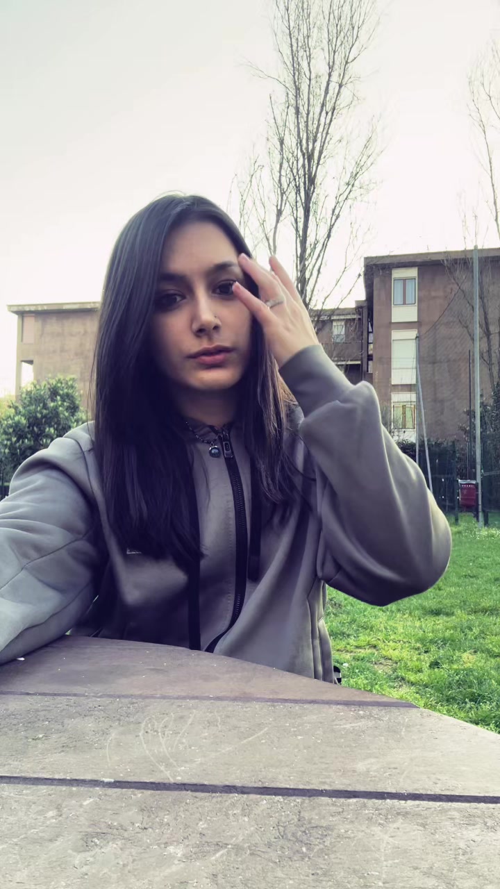 @🦋