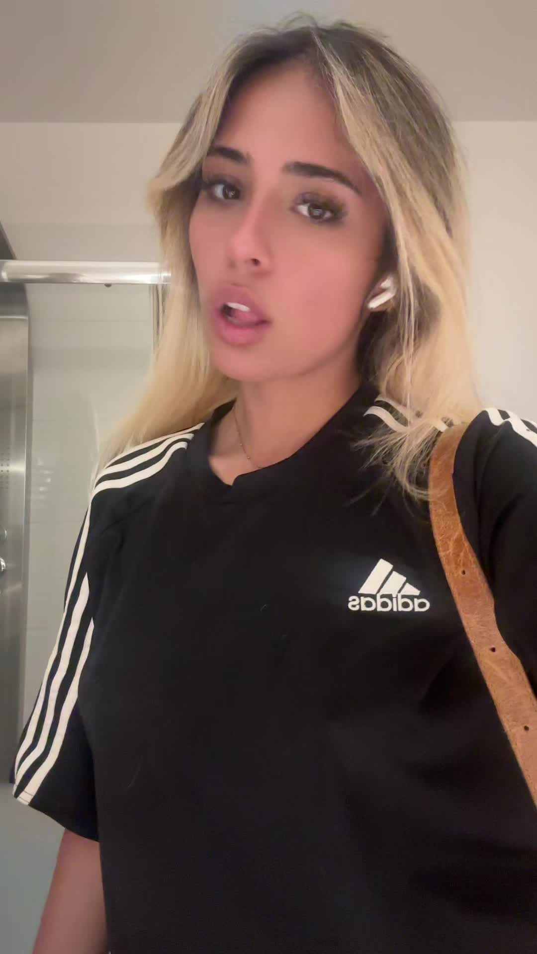 @anitamartacozma27