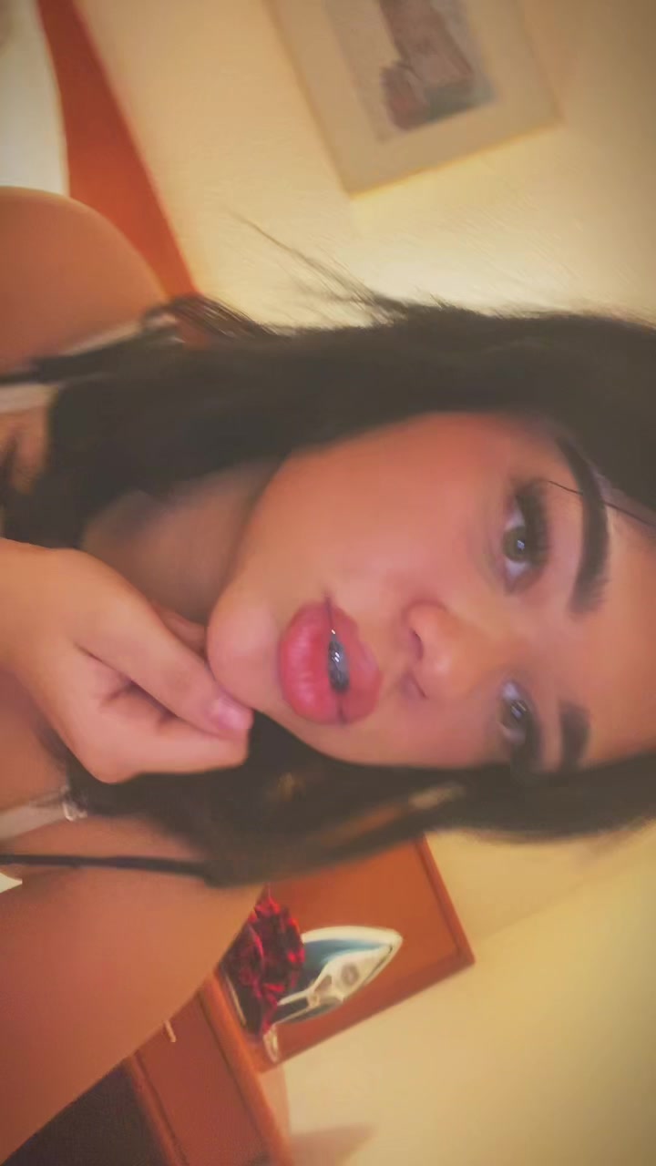 @𝒟𝑒𝓃𝒾𝓈𝑒