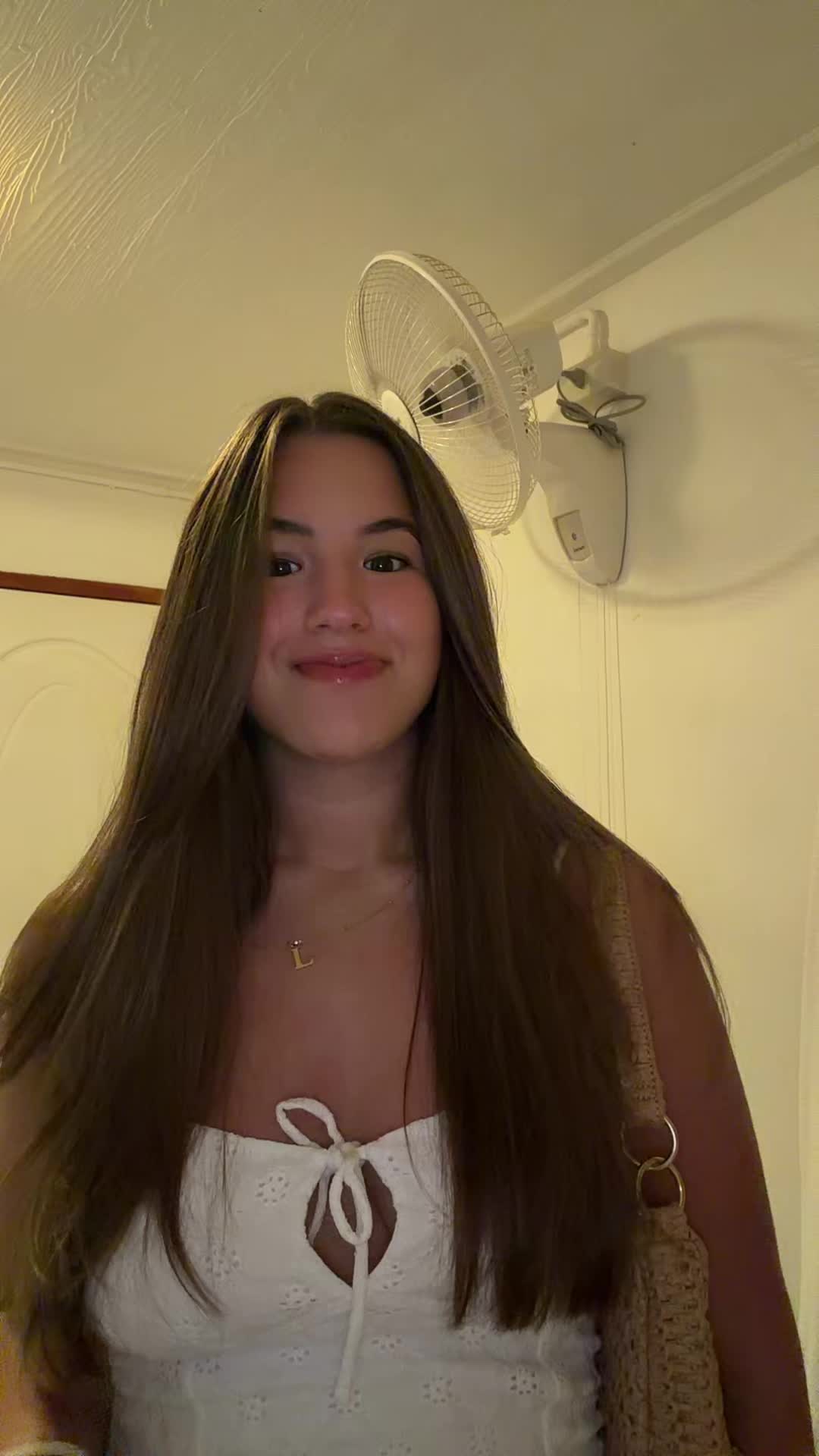 @Lorena <3