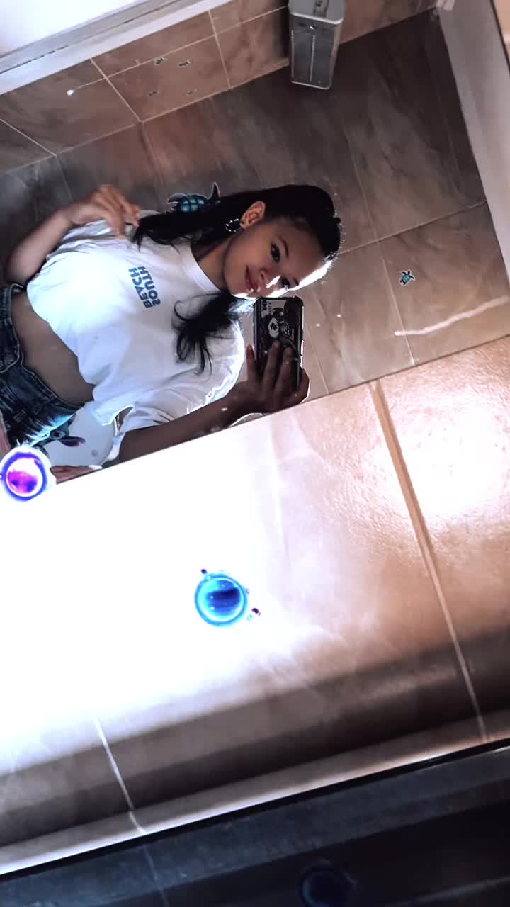 @Zoecska