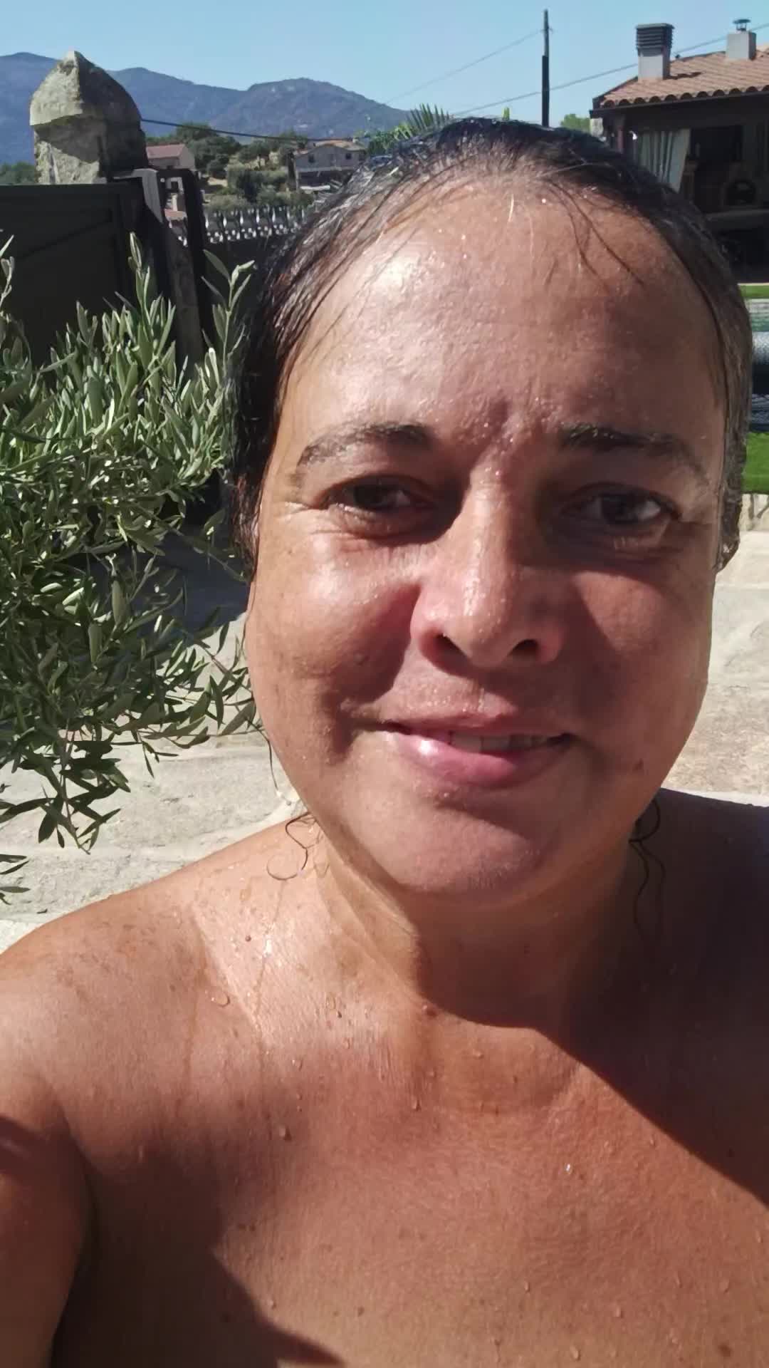 @Ana De Pintos