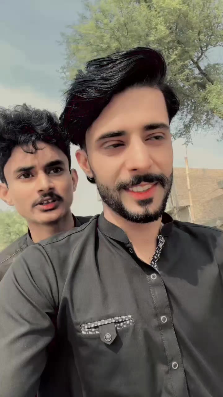 @Friend Brand 😋سیف کمبوہ💖
