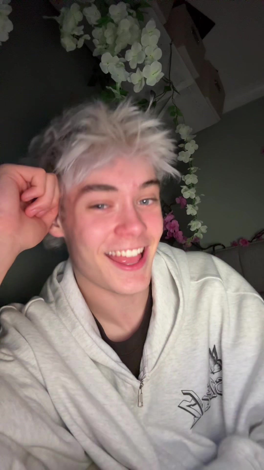 @TheManBehindTheSleevz