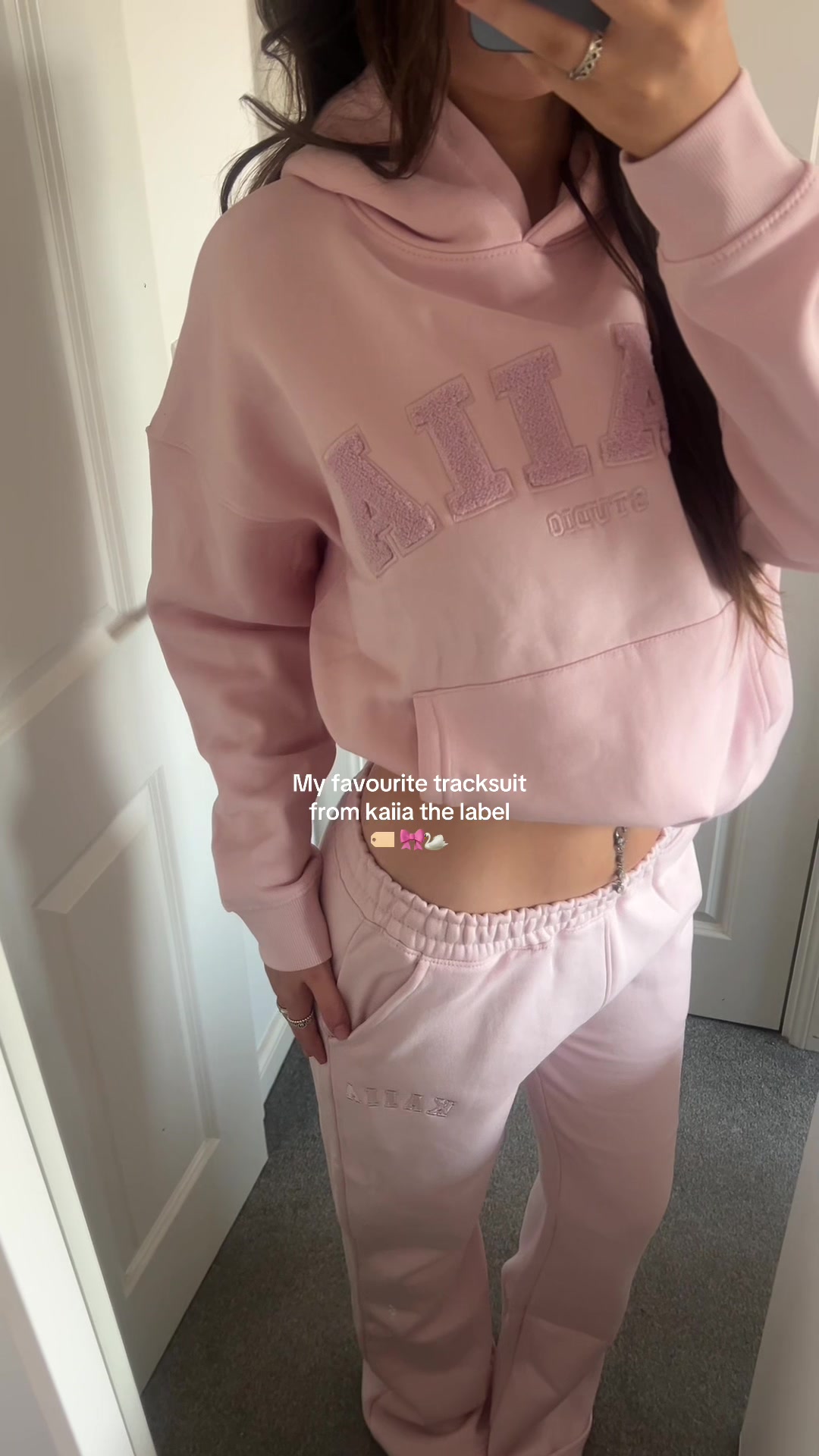@leah louise 🪽
