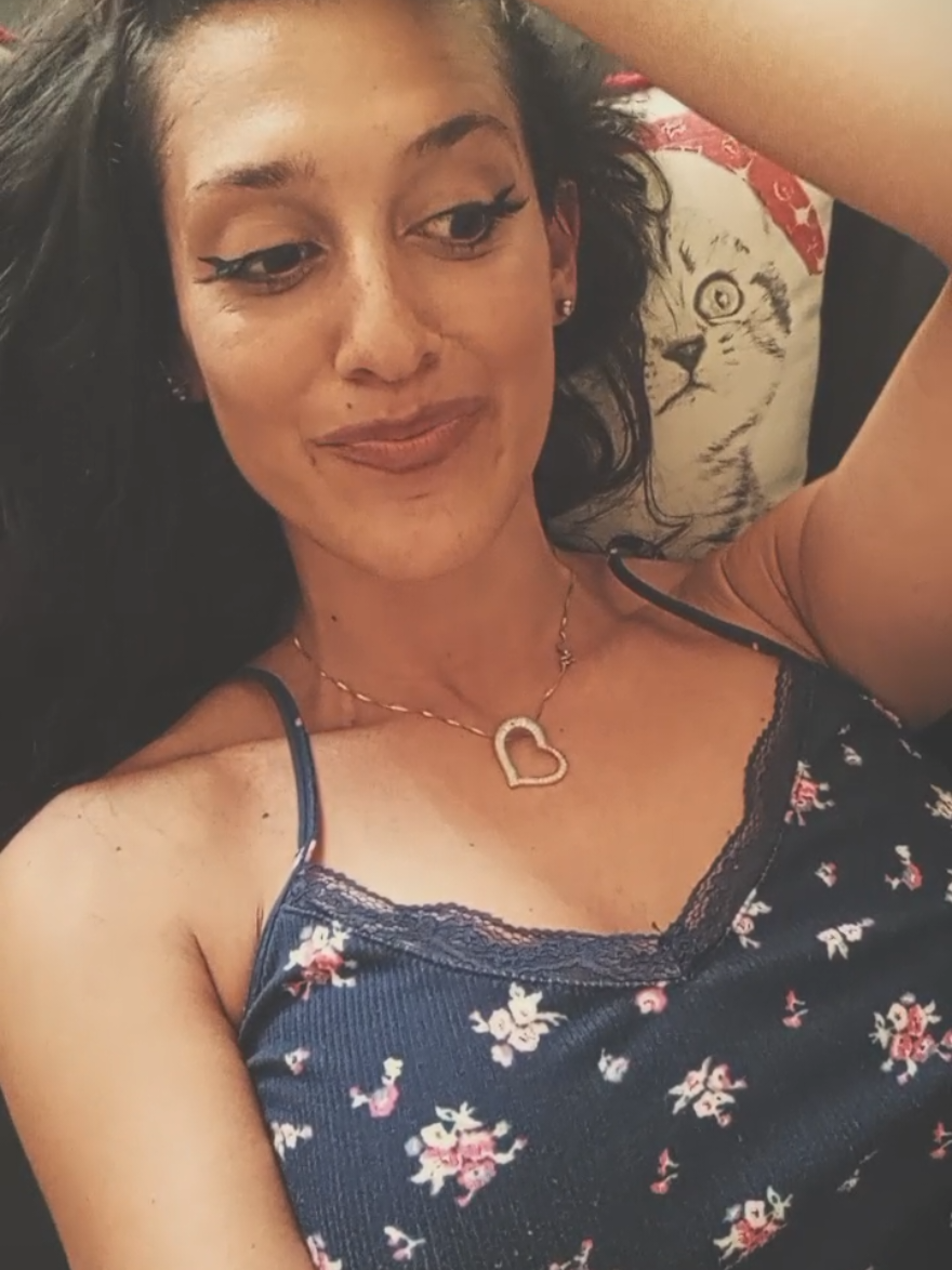 @Ilary 🐱💋
