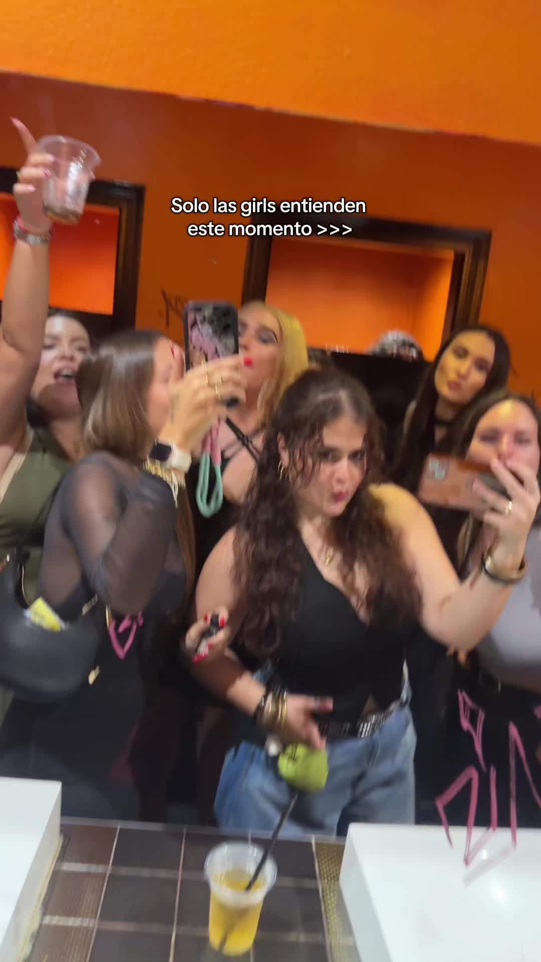 @Ele