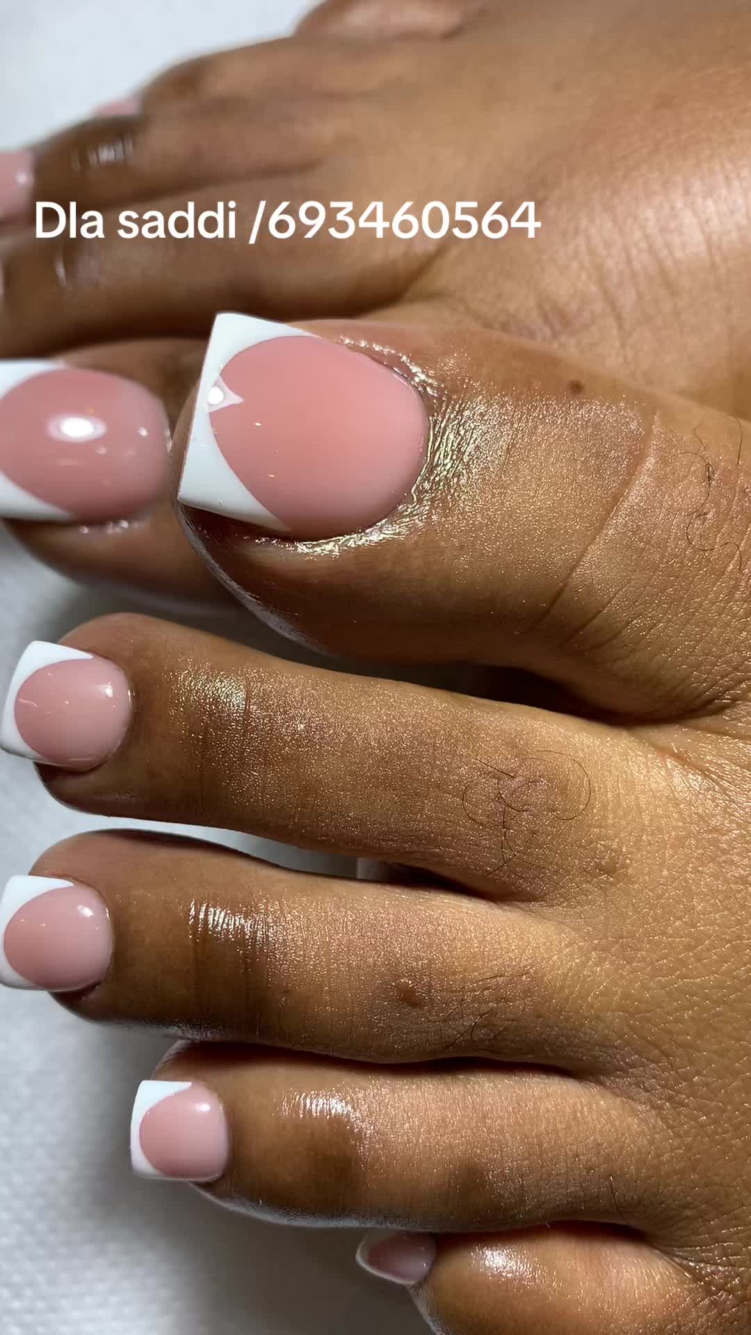 @Julienails