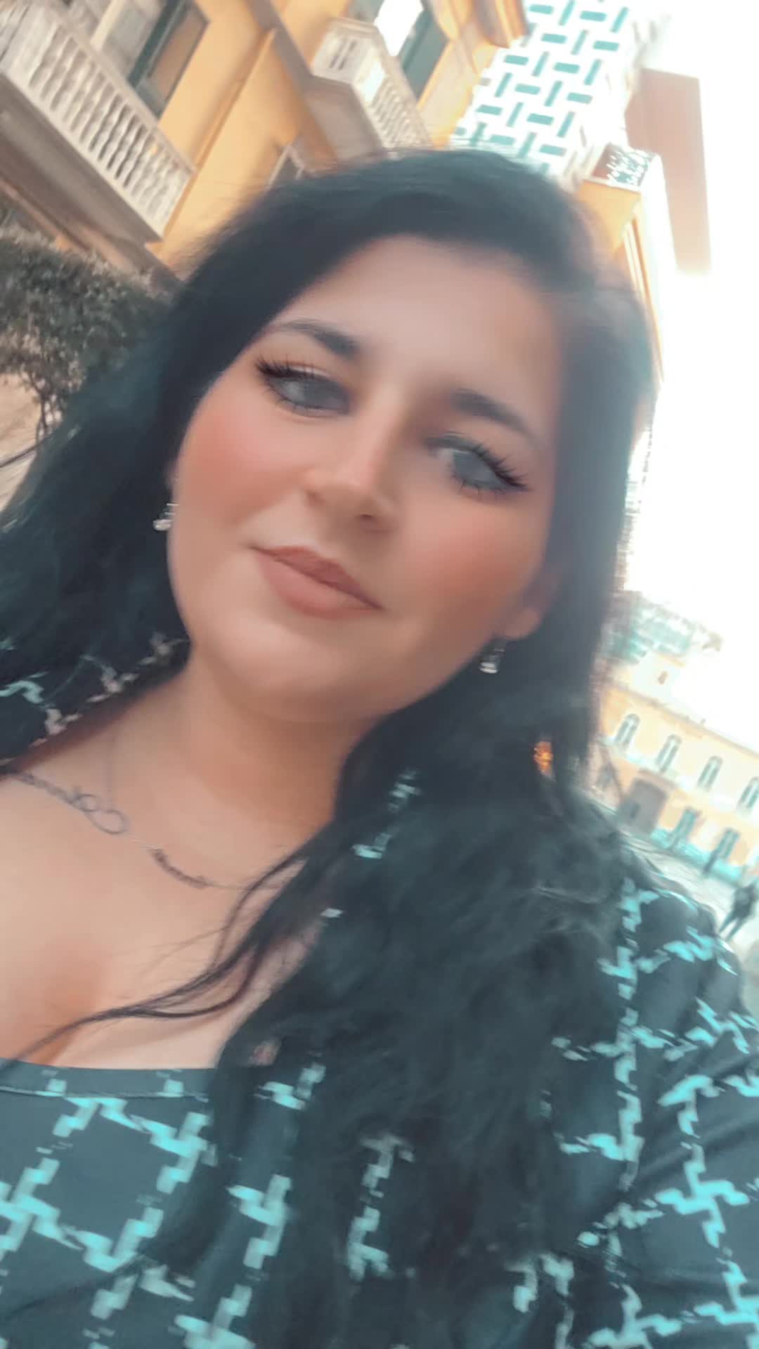 @😈