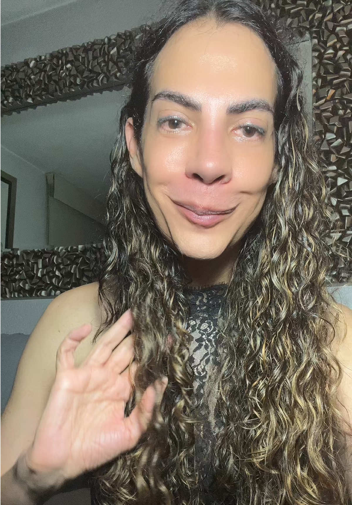 @Lo que NO se habla podcast