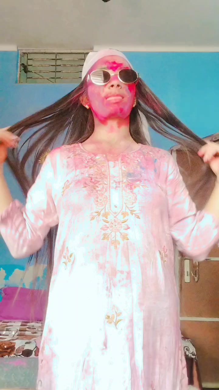 @👑✨ It's me Karishma ✨🦋