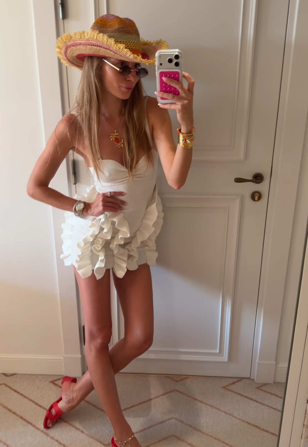 @Olga Mikhina