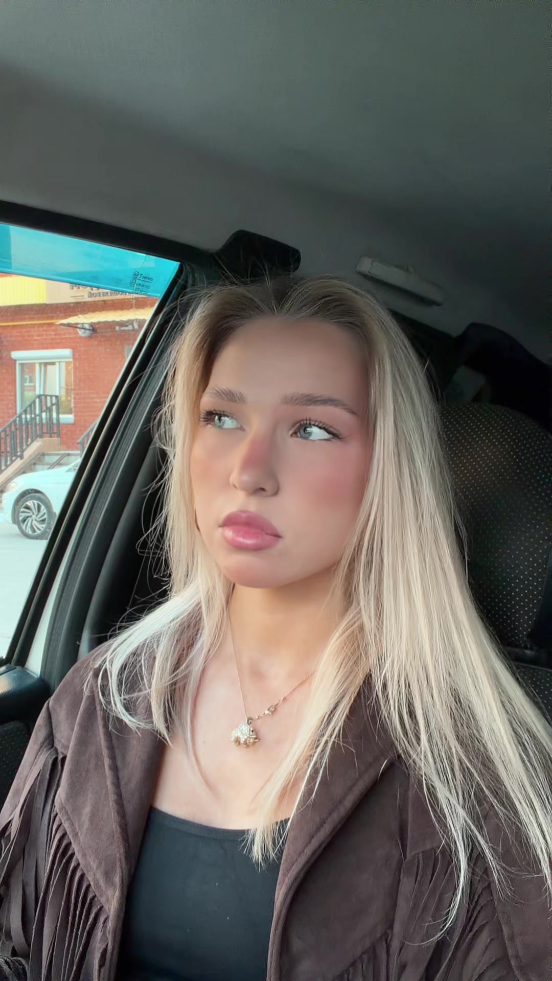 @лебедева