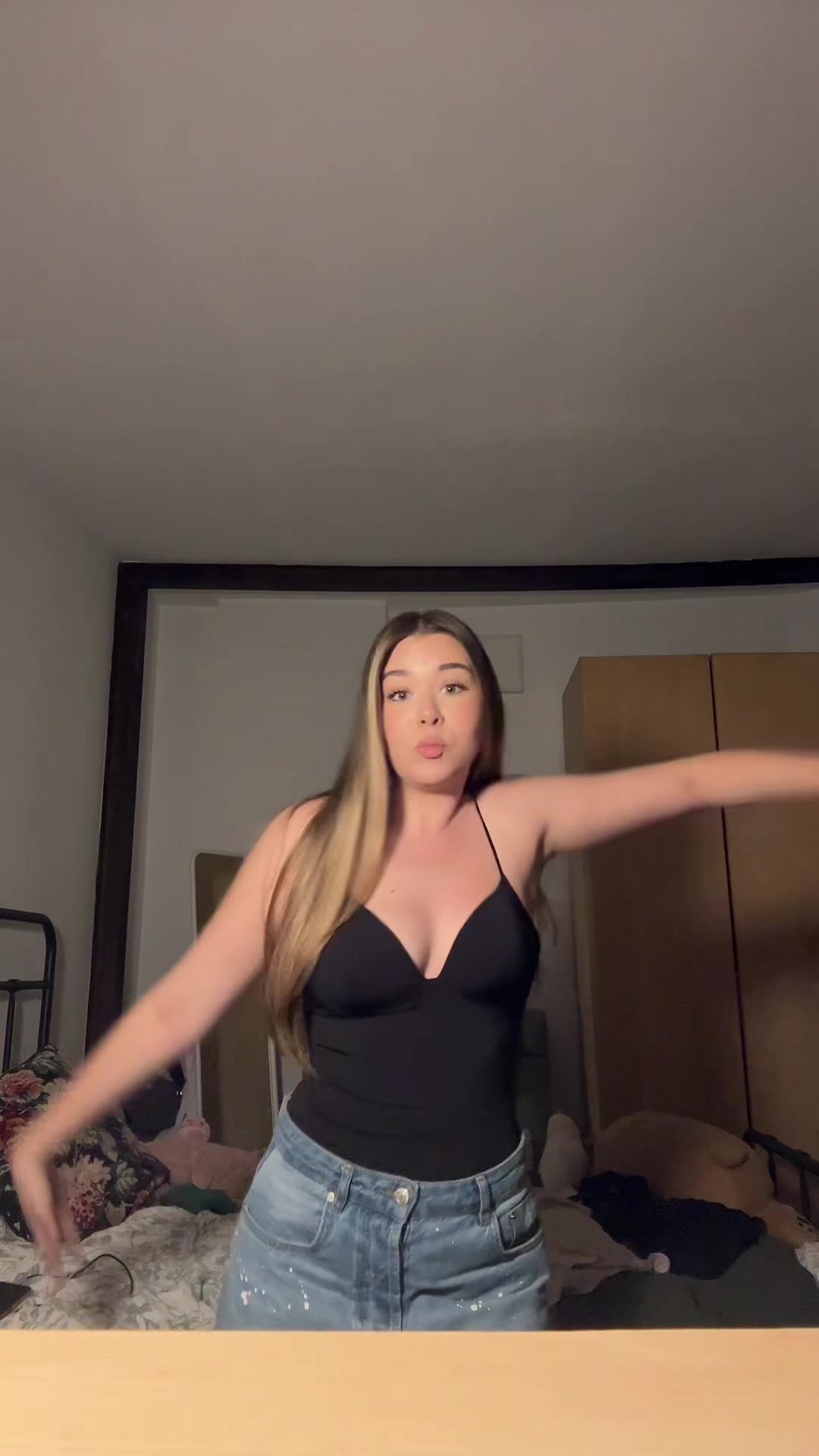 @Catiii
