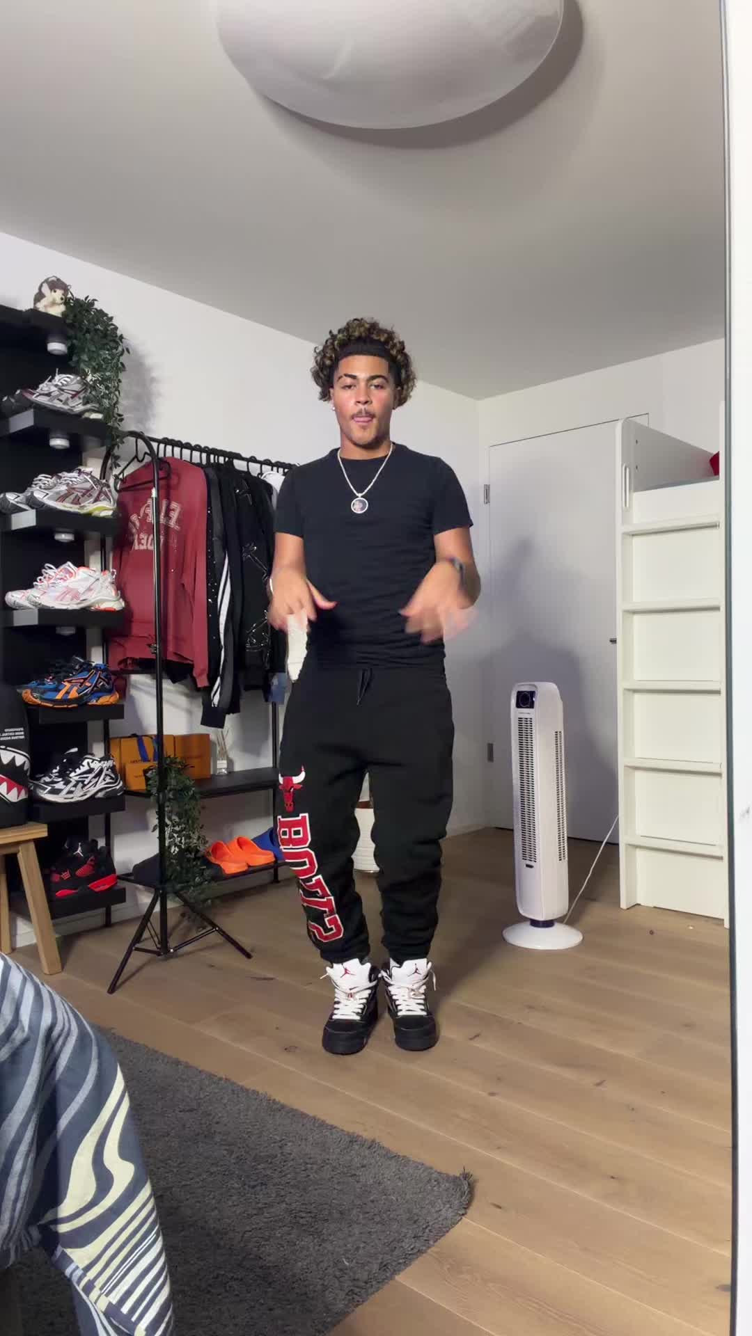 @Derek🇩🇴