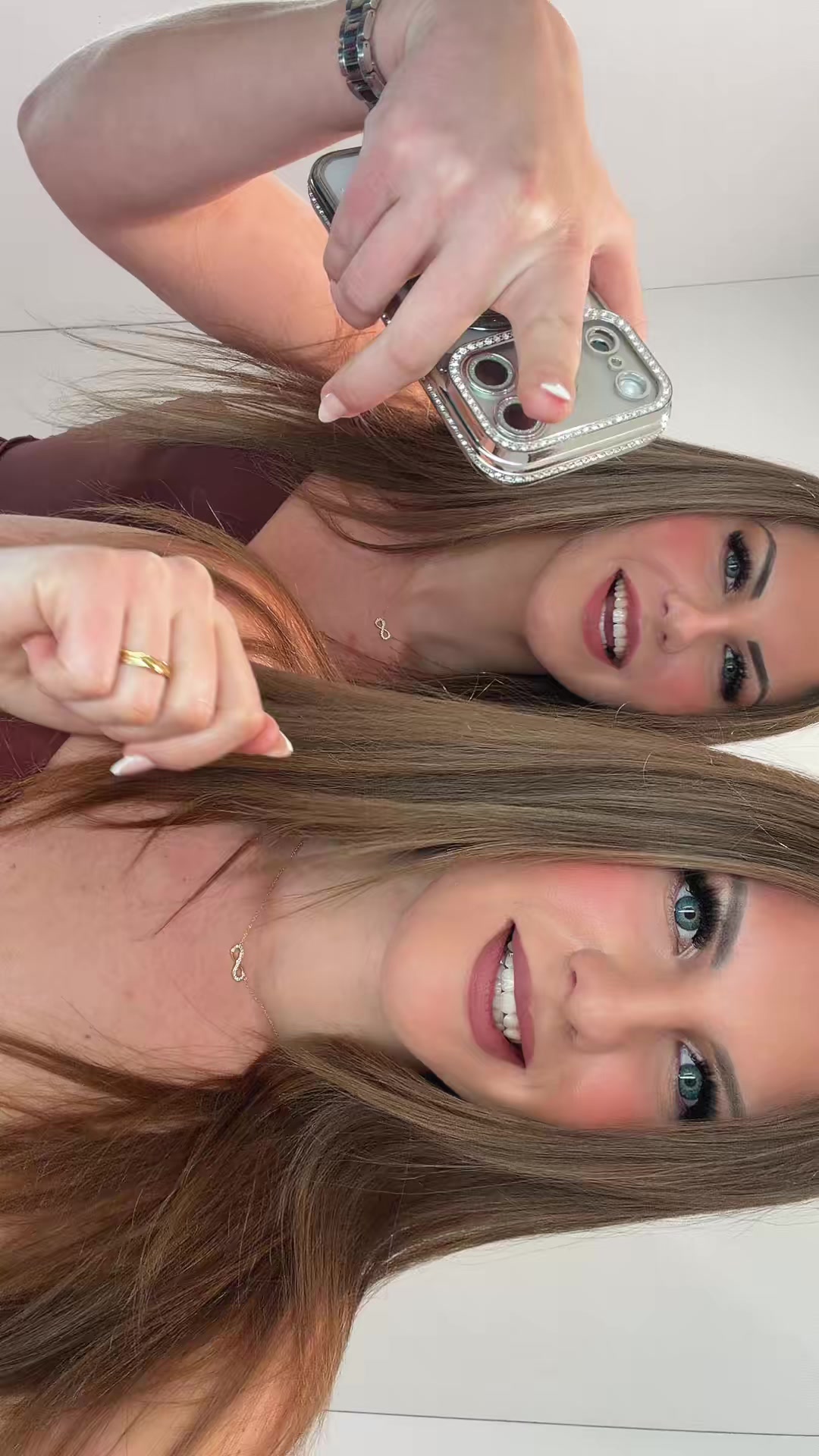 @Dezmaric_twins
