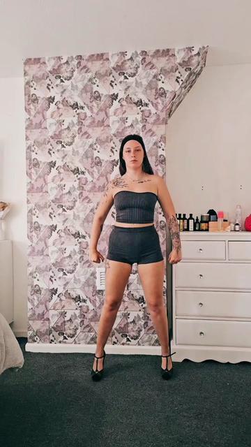 @Hollythedancer2501