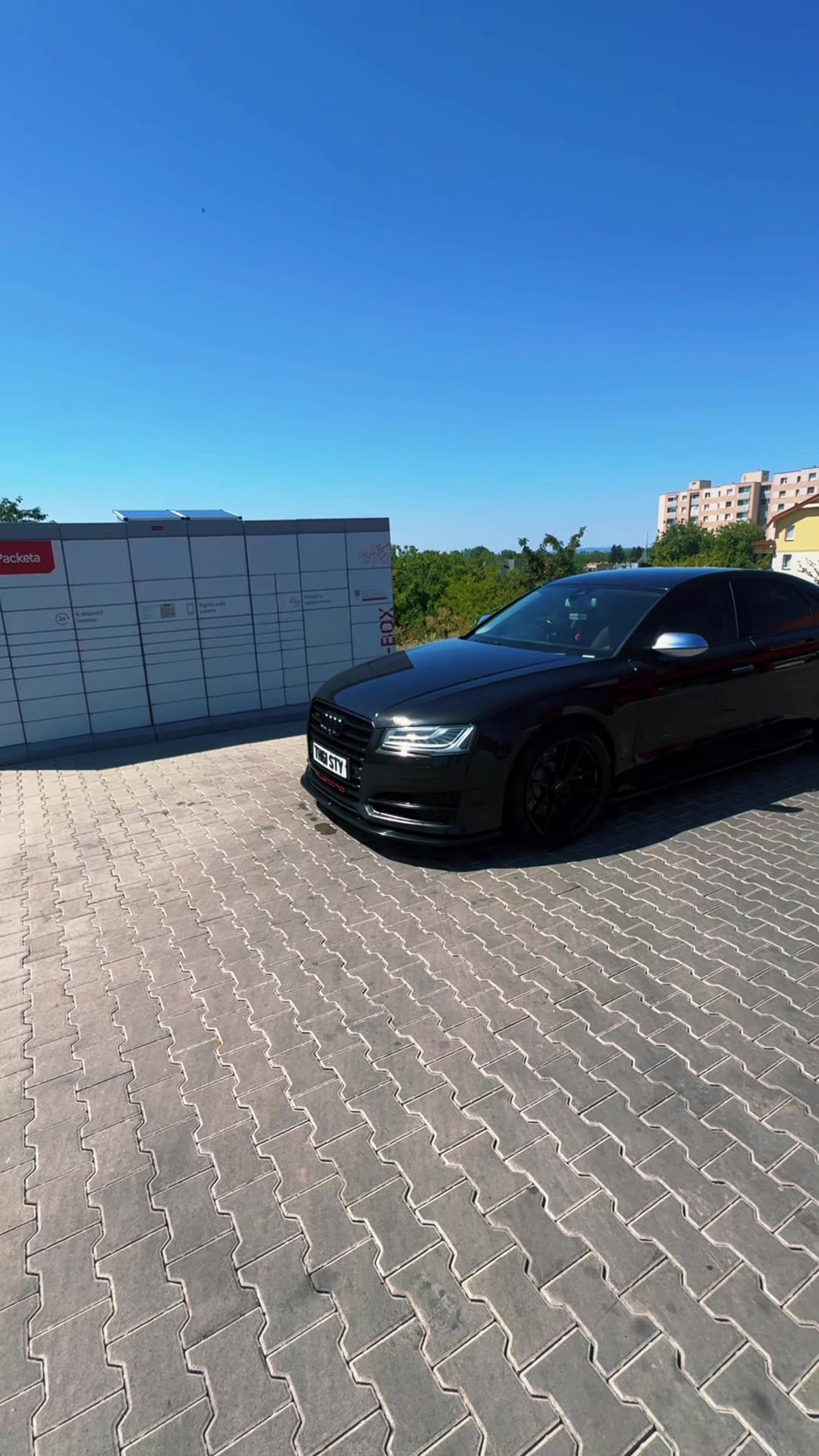 @Erik S8 AUDI