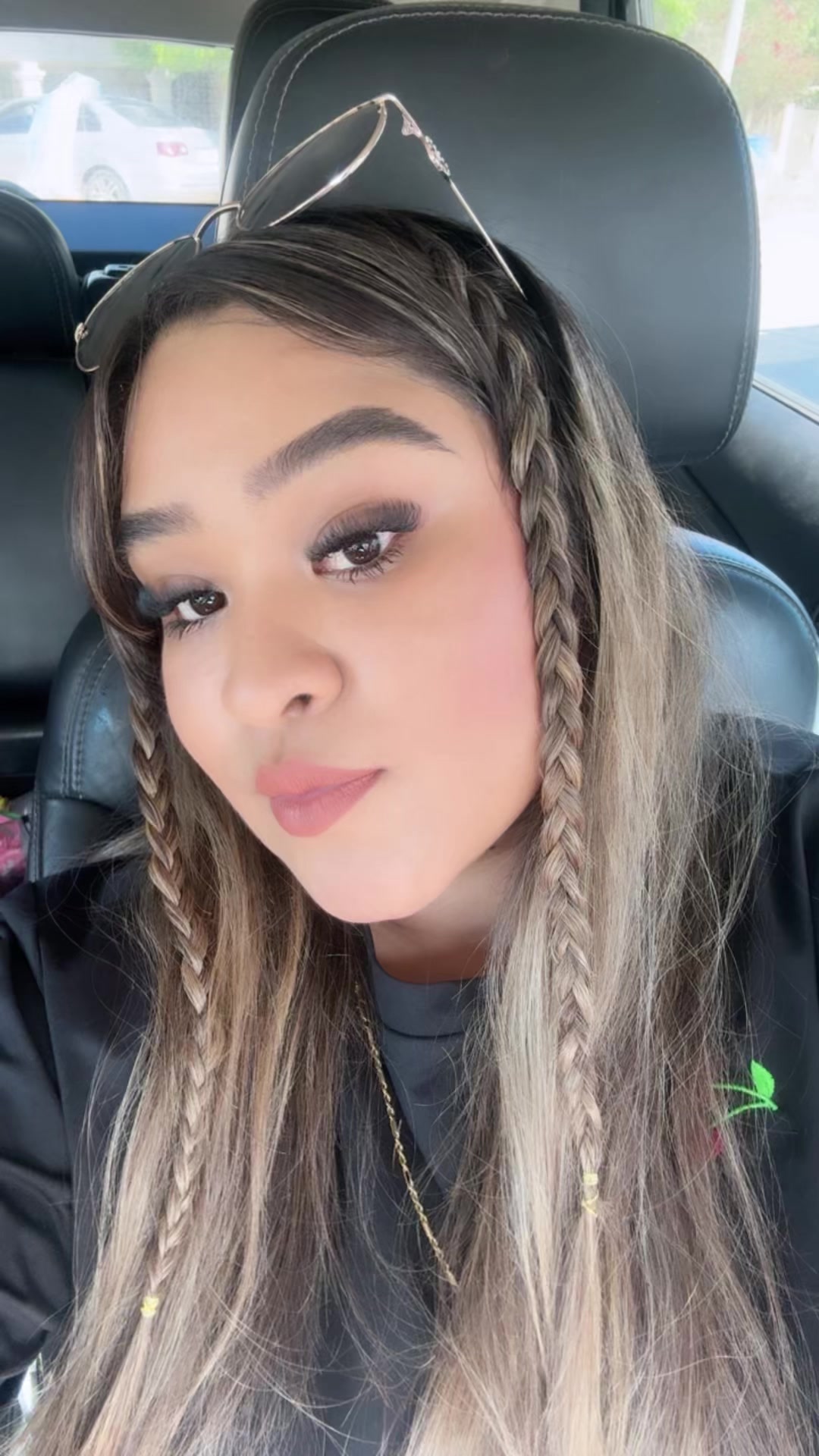 @Alondra González