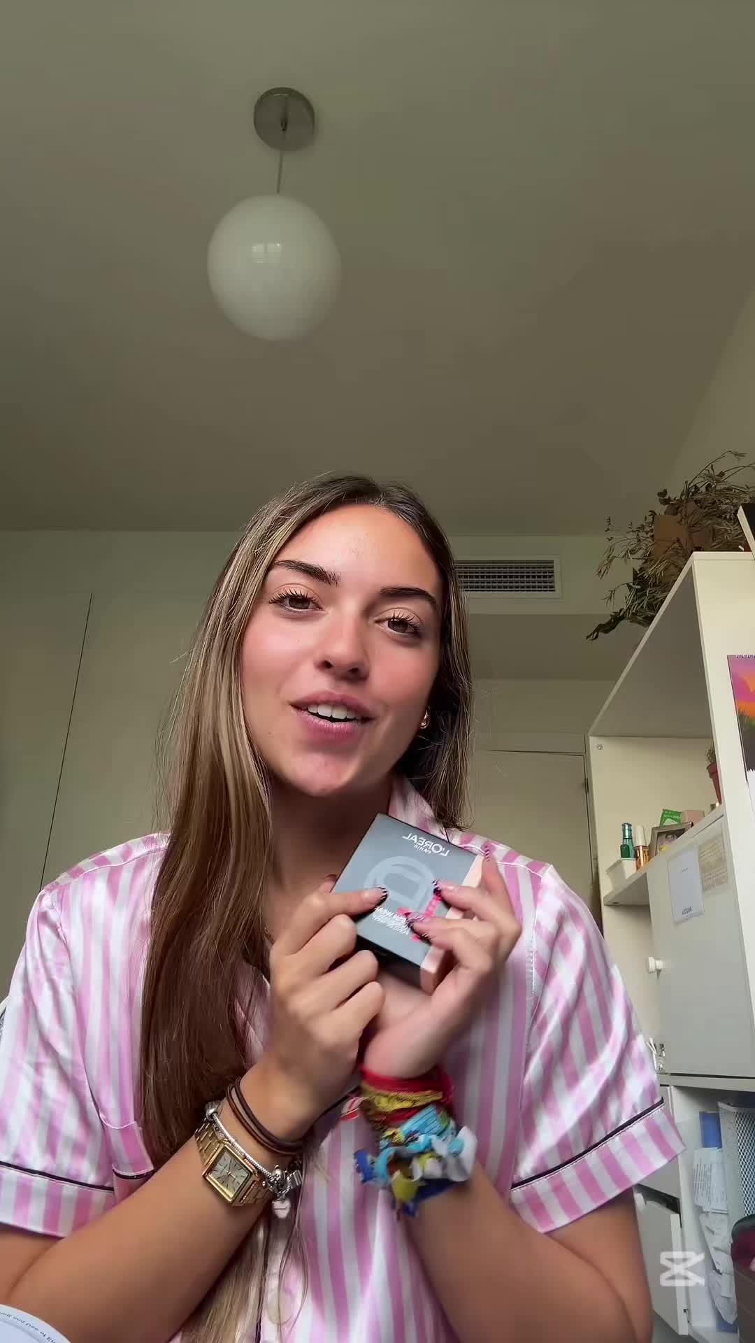 @𝐴𝑛𝑑𝑟𝑒𝑎