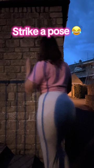 @Shitzandgiggles