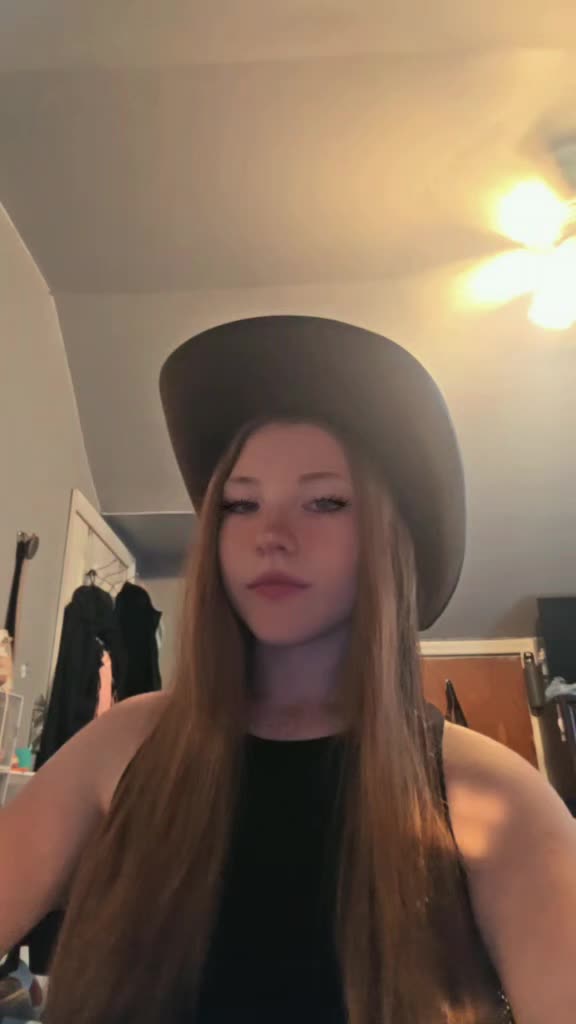 @Haylee
